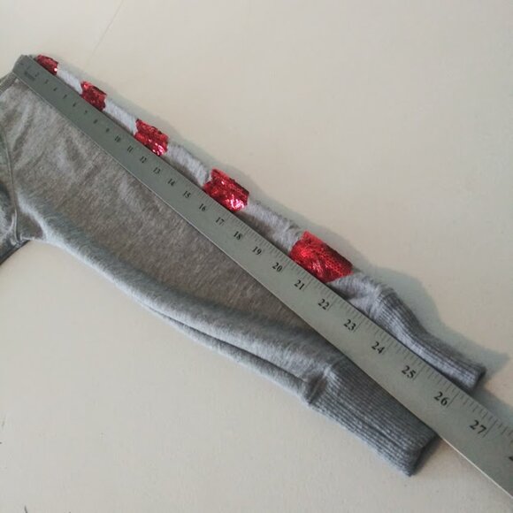 Victorias Secret women's size M gray and red pull over sweater - Picture 10 of 16